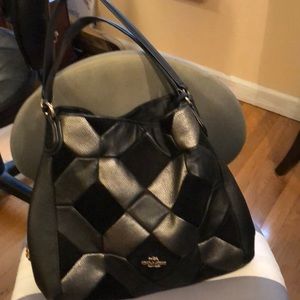 Almost new coach bag, excellent condition